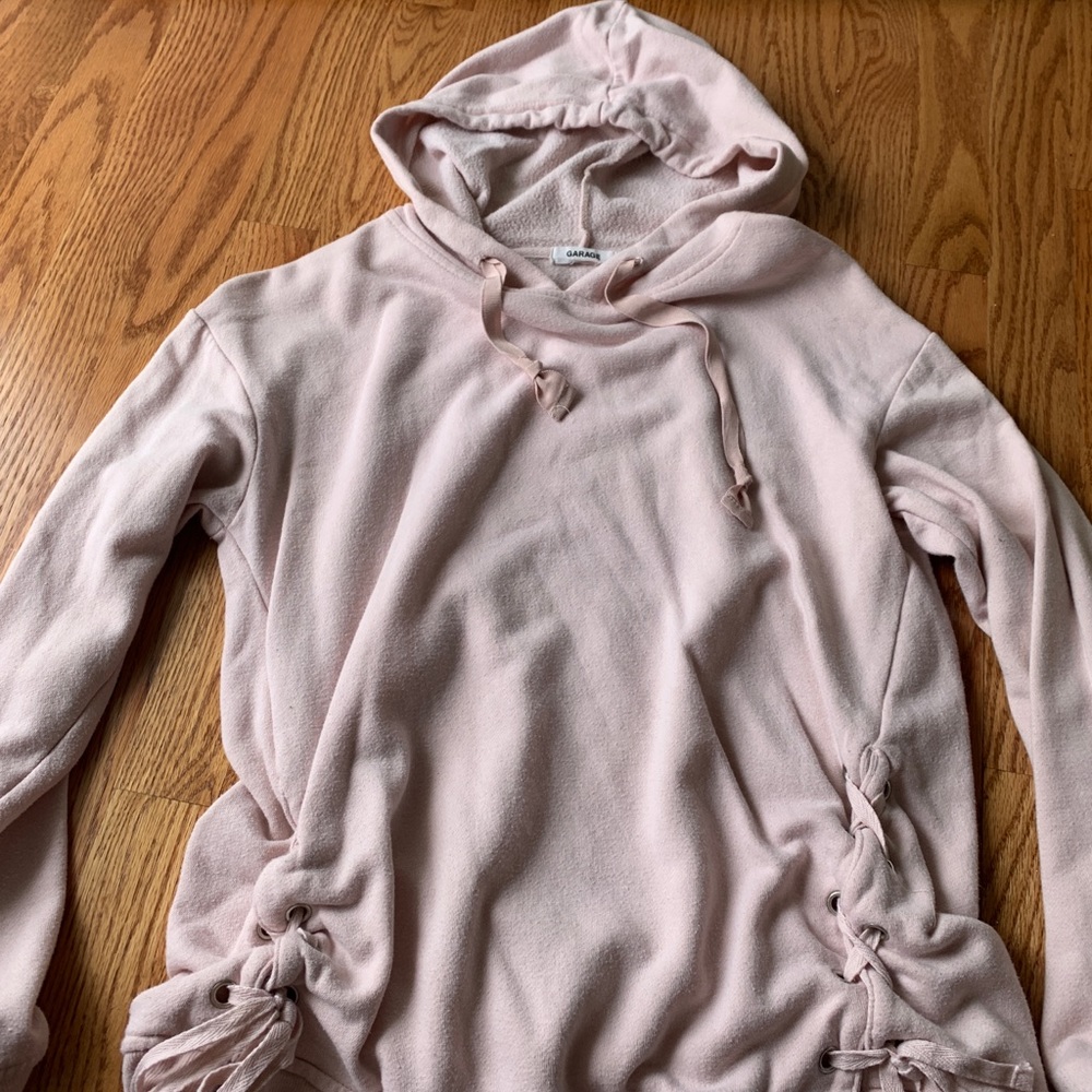 GARAGE LIGHT LINK HOODED SWEATSHIRT!